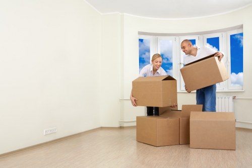 Person submitting a complaint about a storage service issue
